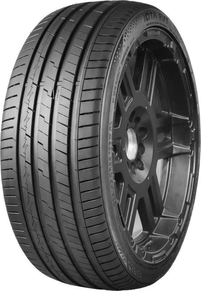 Accelera Iota EVT A/S 215/55R17 all-season tire