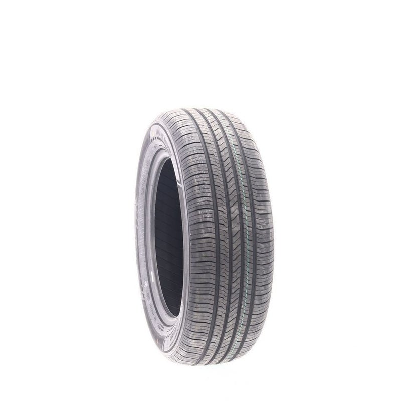 Headway HH316 225/60R17 all-season tire